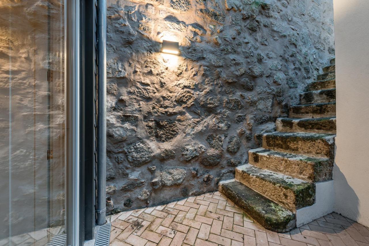 Door 65 - Historical Center Apartments Porto Eksteriør bilde